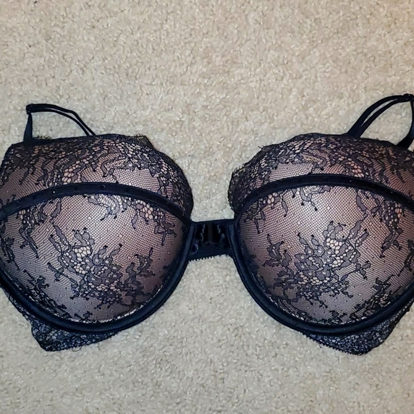Victoria Secret Bombshell bra!